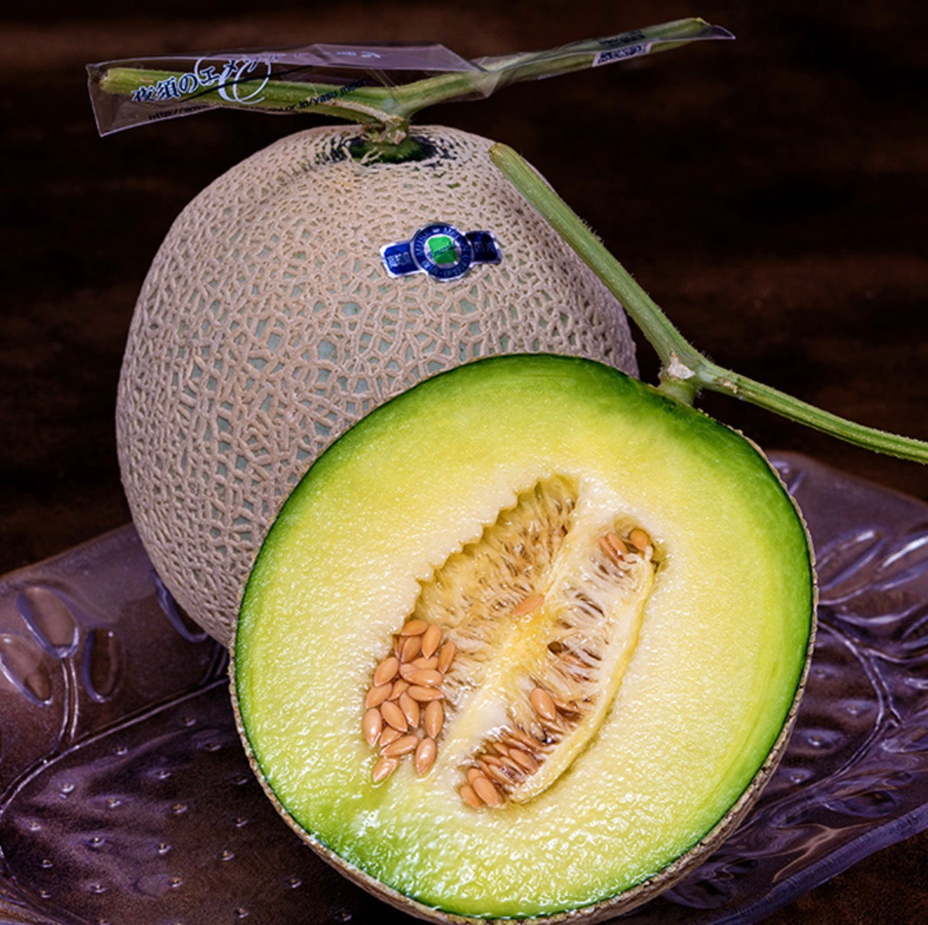 高知県夜須産 マスクメロン「エメラルド」